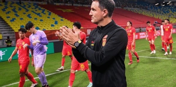 开云网页-铁血防守+铁腕管理，安东尼奥成功靠子弟兵，杨科失败因不够务实