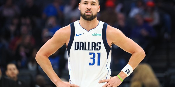 开云网页-手感冰凉！克莱半场7投仅1中拿到3分 正负值-5