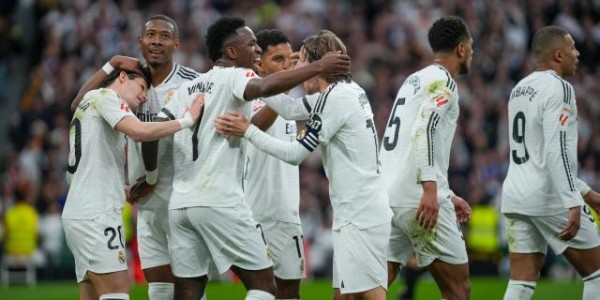 开云APP-【现场】巨星闪光后开启省电模式 皇马低功耗险胜